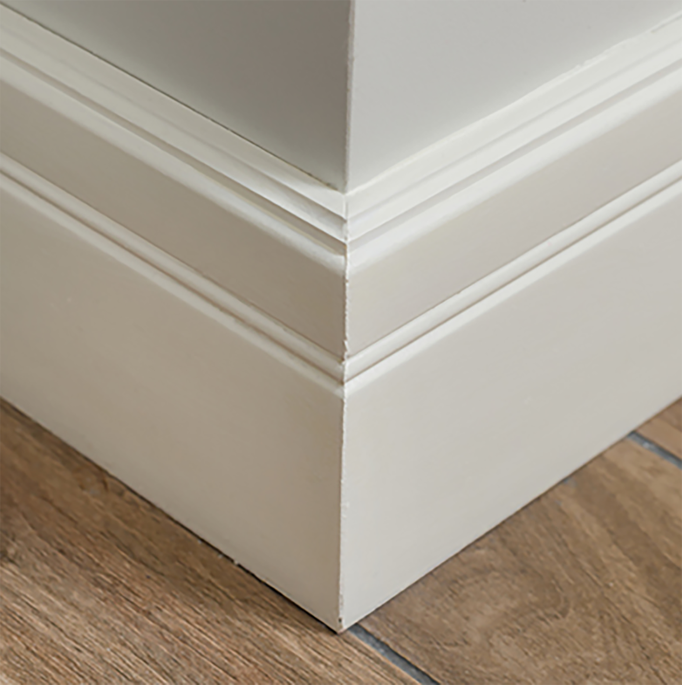 Skirting board web